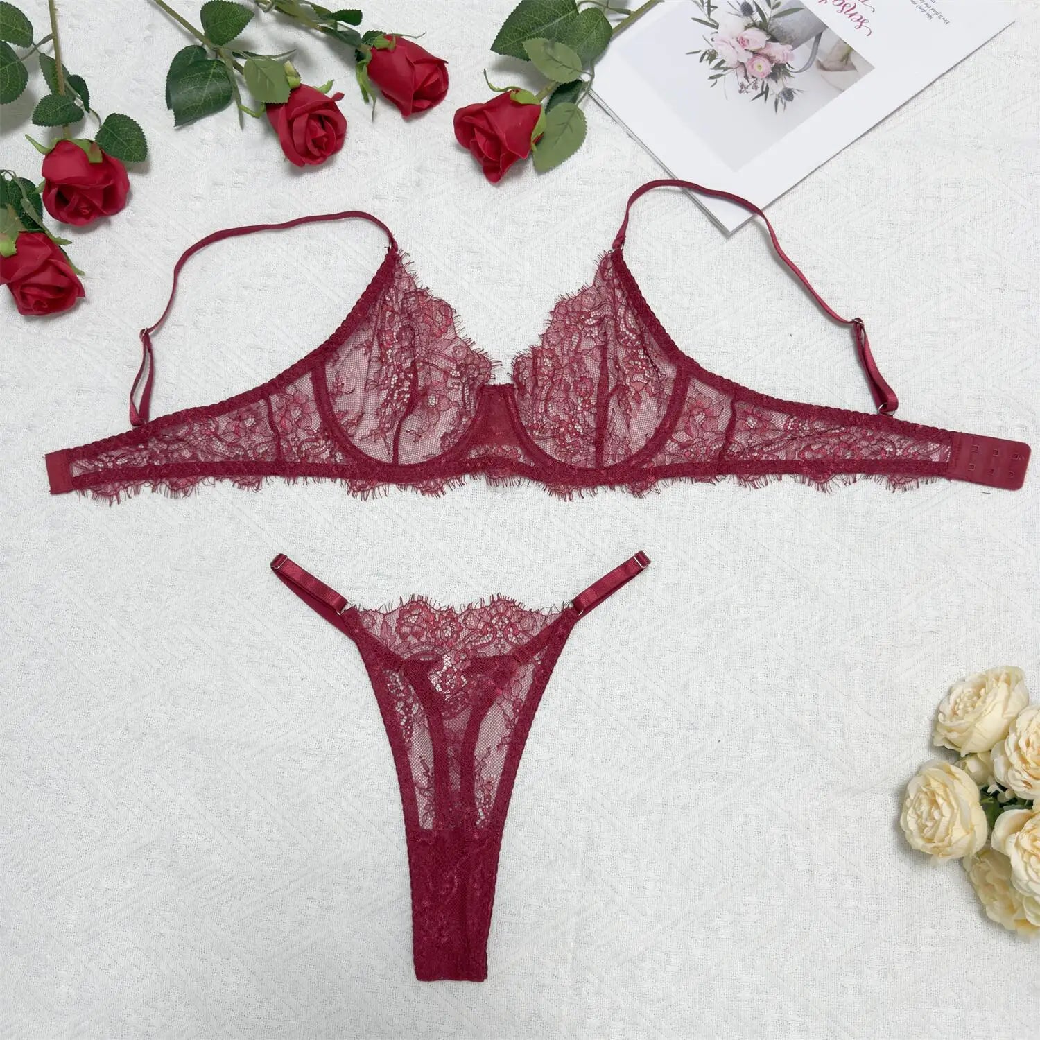 Lingerie Straps Romantic